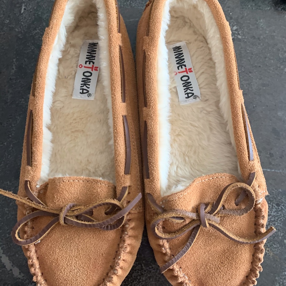 Brand new Minnetonka slippers